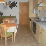 Granat Pensión 4*