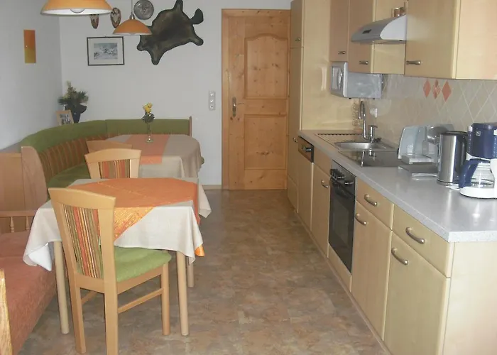 Granat Πανσιόν 4*