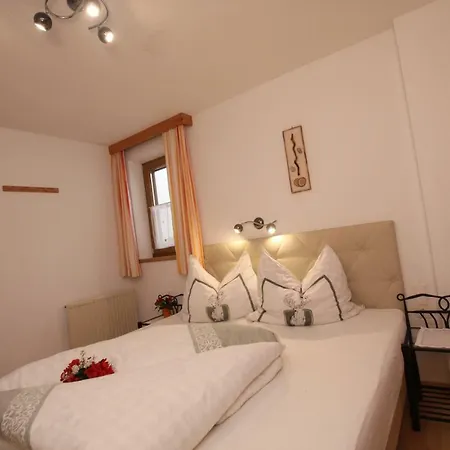Landhaus Granat Майрхофен