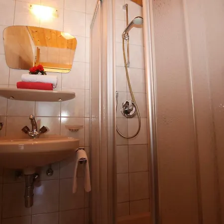 Landhaus Granat Гостевой дом 4*